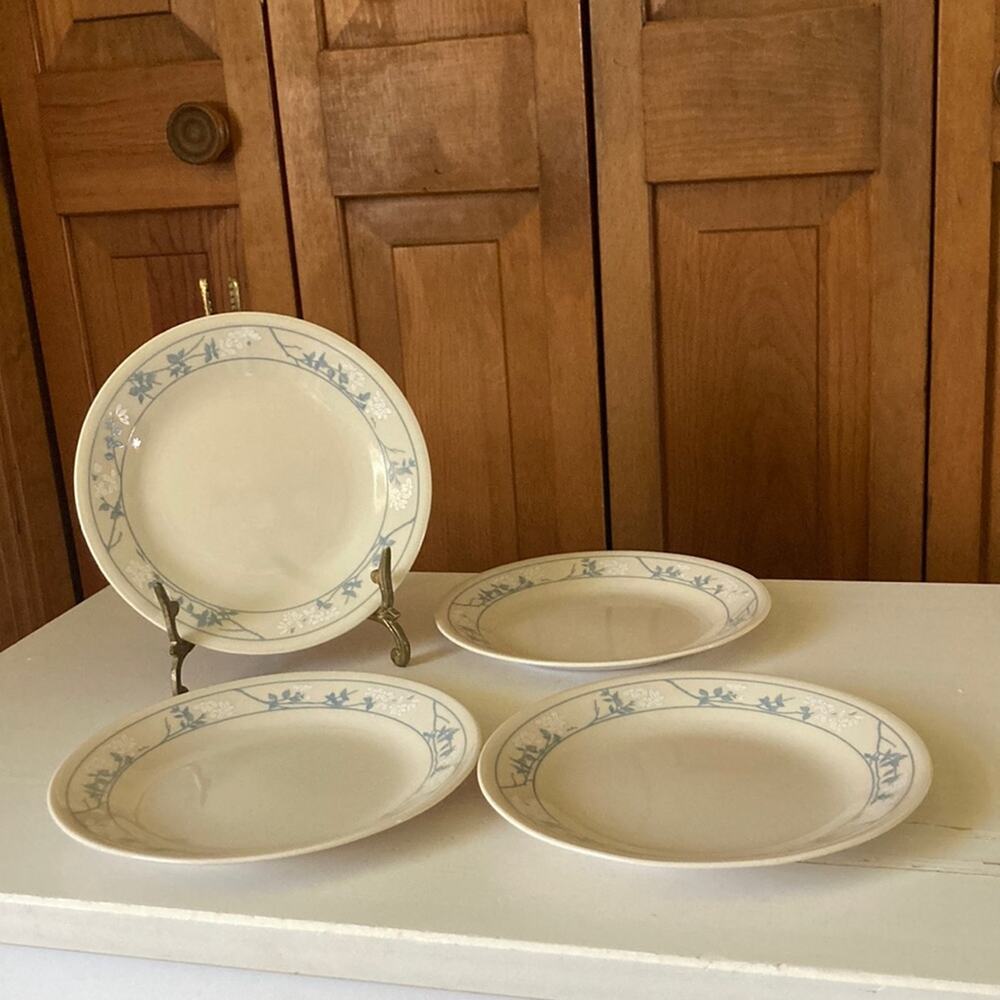 Vintage Corelle “First of Spring” Dessert Plates, Set of 4
